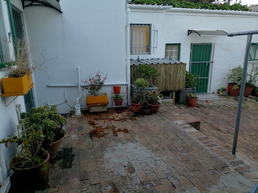 To Let 3 Bedroom Property for Rent in Observatory Western Cape